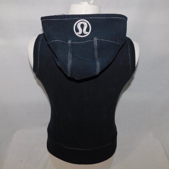 Lululemon Limited Edition Womens 6 Black Scuba Hoodie Vest **READ - Picture 8 of 11